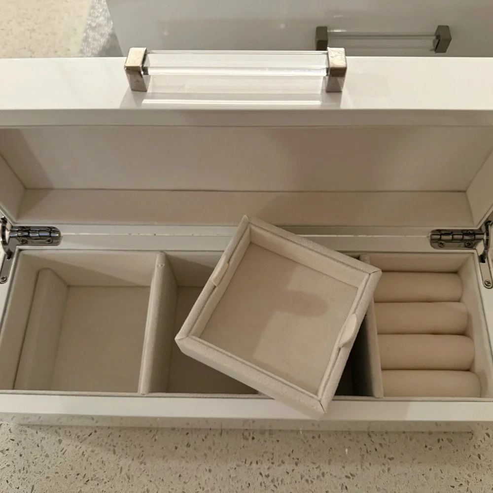 Elegant White Jewelry Box with Lock